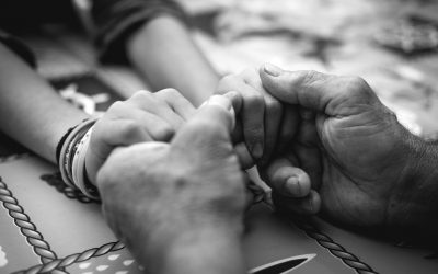 Sostener positivamente las relaciones humanas