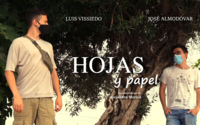 Hojas y papel